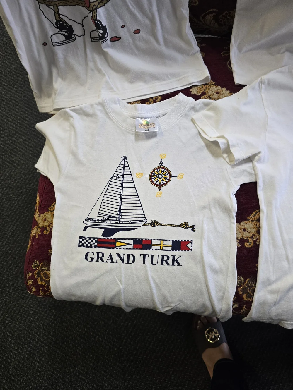 Boys Graphic T-Shirt Bundle 6 Shirts Gap Kids Grand Turk Food Emoji Tees S 6-8